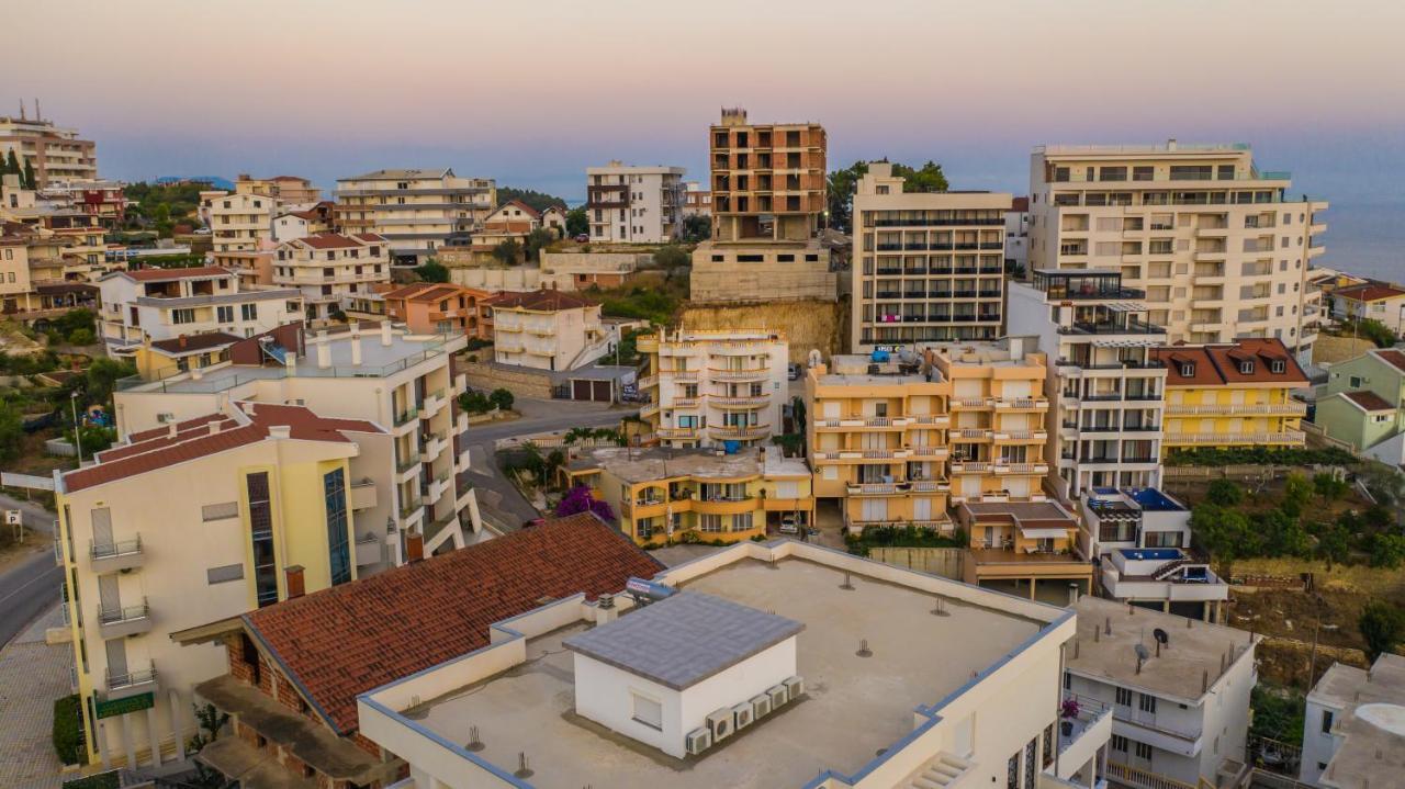 Apartments Delfin Ulcinj Exterior foto